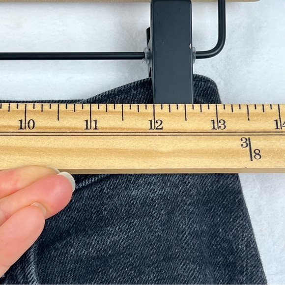 Abercrombie & Fitch Black Curve Love Ultra High Rise 90s Straight Jean Sz 26 - Picture 11 of 14